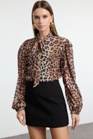 Trendyol Multicolored Leopard Printed Foam Knit Blouse