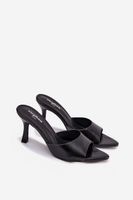 Czarne lakierowane sandały na obcasie Lirissa