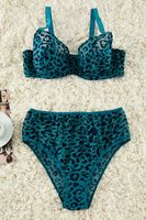 Trendyol Curve Oil Navy Blue Velvet Leopard Print High Waist Plus Size Lingerie Sets