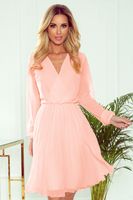 Pleated dress with a neckline and long sleeves Numoco