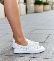 D/CEO Beige trainers Venancia