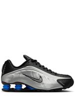 Shox R4 Sneakers