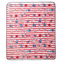 Lilo & Stitch - Stitch und Angel - Tagesdecke aus Fleece