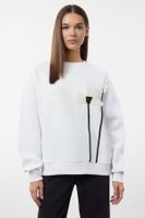 Trendyol Ecru Applique Flower Detailed Thick Polar Fleece Knitted Sweatshirt