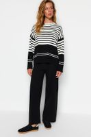 Trendyol Black Wide Cut Color Block Knitwear Top-Bottom Set