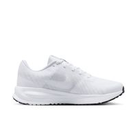 Damskie buty sportowe NIKE Run Defy