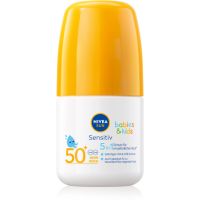 Nivea Sun Sensitiv dječje mlijeko za sunčanje roll-on SPF 50+ 50 ml