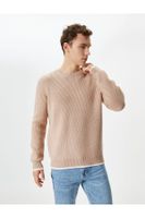 Koton Basic Knitwear Sweater Fabric Detailed Crew Neck