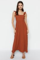 Trendyol Cinnamon Shift/Straight Cut Square Neck Ruffle részletesen kidolgozott Maxi szőtt ruha