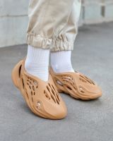 Resti Damskie buty sportowe z wycięciami w kolorze camel Loydi