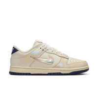Nike Dunk Low "Jewel Swoosh Sail" Wmns - Dámske - Tenisky Nike - Sivé - IM6571-027 - Veľkosť: 37.5