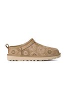 UGG Semišové papuče UGG W Classic Micro Sun Stitch