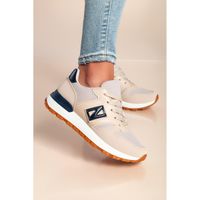 Modische Sneaker, Farbe Beige