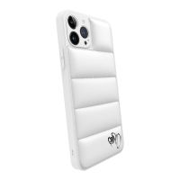 Puffer case pro Apple iPhone 16 Pro - Separ Puffer - Biela