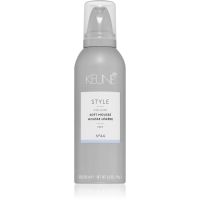 Keune Style Soft Mousse fiksator za povećanje volumena kose - medium za prirodno učvršćivanje i sjaj kose 200 ml