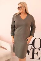 Kesi Włoski Sukienka damska Plus Size masełkowa z dekoltem V i rękawem khaki