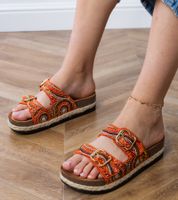 D/CEO Brown ethnic sandals with buckles on straps Zebrina