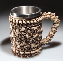 Becher (Humpen) Skull Pit Tankard