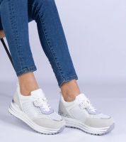 marka niezdefiniowana Białe damskie sneakersy z metaliczną wstawką Medison