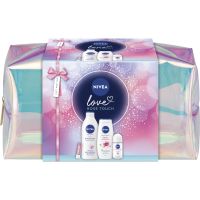 NIVEA Rose Touch Geschenkset zum nähren und Feuchtigkeit spenden