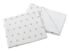 Medi Partners Quilt 55x75 + pillow 35x30 cotton + minky – Gray stars on white + white minky