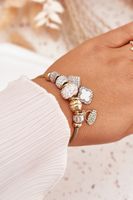 Bransoletka damska z zawieszkami Boto