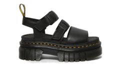 Dr. Martens Ricki Nappa Lux Leather3-Strap Platform Sandals Ženy - Sandály Dr. Martens - Černá - DM27405001-6.5 - Size: 6.5