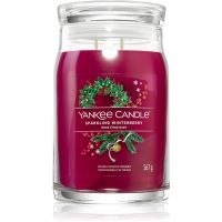 Yankee Candle Sparkling Winterberry ароматна свещ Signature 567 гр.