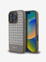 DKNY PU Leather Repeat Pattern Bottom Stripe MagSafe Zadní Kryt pro iPhone 16 Pro Max Brown Etui za telefon ljubičasta