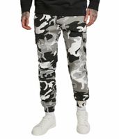 Herrenhosen URBAN CLASSICS - Camo 38