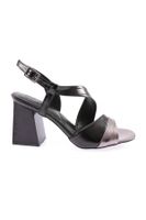 DGN 888-23Y Women's Cross-Blade Heeled Sandals