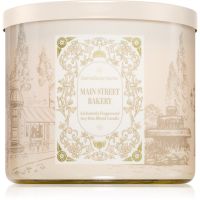 Bath & Body Works Main Street Bakery aроматична свічка 411 гр