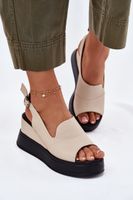 Kožené dámské sandály na klínu Artiker