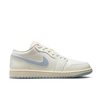 Air Jordan 1 Low "Ghost" Wmns - Dámske - Tenisky Jordan - Biele - DC0774-106 - Veľkosť: 43
