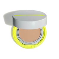 Shiseido Kompaktný púder SPF 50+ (Sun Care Sport s BB Compact) 12 g Medium Dark