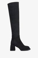 Estro: Czarne kozaki damskie z elastyczną cholewą z weluru naturalnego