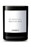 Candly Vonná  sójová sviečka Go where you feel most alive. 250 g