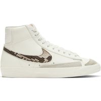 Nike Blazer Mid '77 SE Wmns - Dámske - Tenisky Nike - Biele - DA8736-100 - Veľkosť: 36