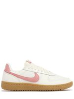 Field General 82 Sneakers