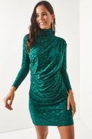 olalook dámské puntíky smaragdově zelený stojatý límec smocking detail mini písečné šaty