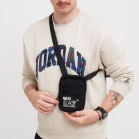 EA7 Emporio Armani Shoulder Bag OS