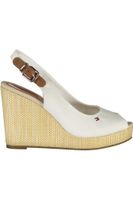TOMMY HILFIGER WOMEN&#39;S WHITE SANDAL FOOTWEAR