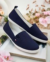 Resti Women's Peliotte Sneakers