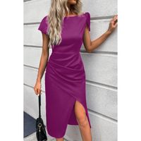 Elegantna Midi Haljina Sa Nabranim Detaljima, Boje Fuksije