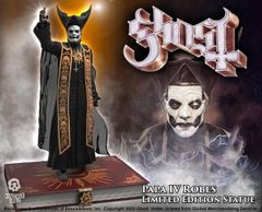 Figur Ghost - Rock Iconz - Papa Emeritus IV (Black Robes)