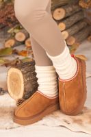 armonika WOMEN'S PLAIN WINTER THICK INSOLE FURRY SUEDE SLIPPERS & HOME SHOES