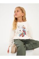 LC Waikiki Crew Neck Sequin Embroidered Plush Girls' Sweatshirt