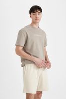 DEFACTO Regular Fit Straight Leg Pocket Basic Plain Shorts