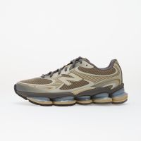 Sneakers New Balance 2000 Beige EUR 46.5