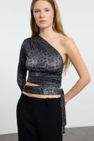 Trendyol Anthracite Leopard Printed Slim Tie Detailed Single Sleeve Crop Flexible Knit Blouse